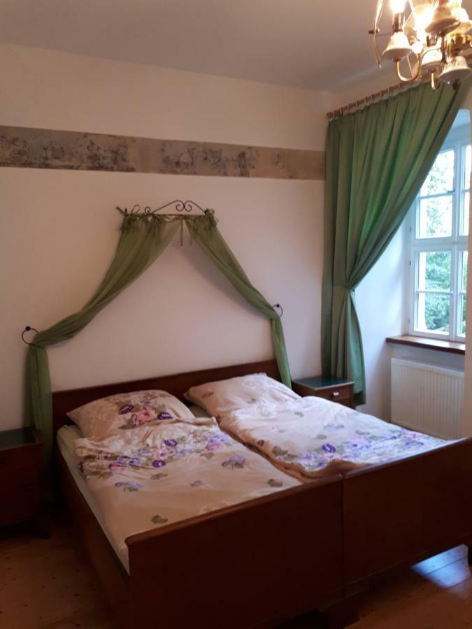 Hotel Schloss Wespenstein Grafenthal Luaran gambar